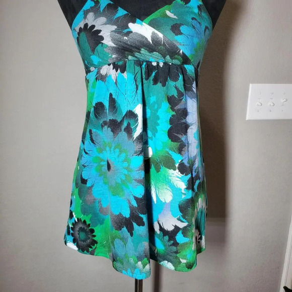 Mudd Cottony Twisted Strap Floral Tank Top Juniors Size Small Green Blue Black - Picture 11 of 14